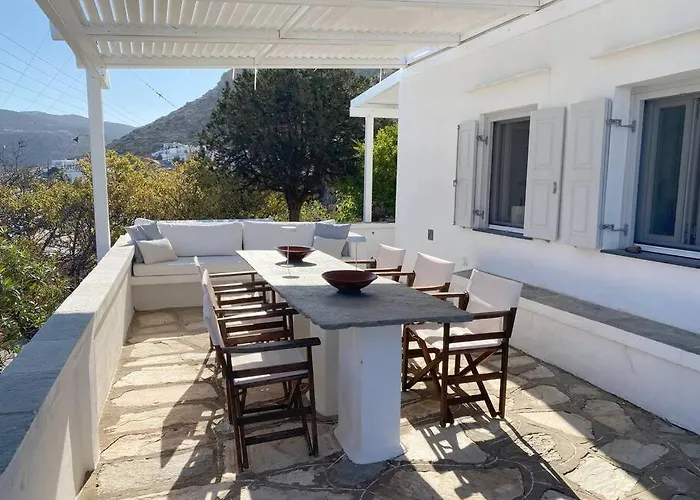 فيلة Renovated Traditional Family House In Sifnos كاماراي